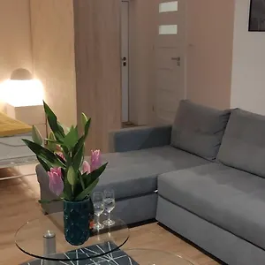 https://central-warsaw-apartments-marszalkowska-studio.warsawhotelspoland.com